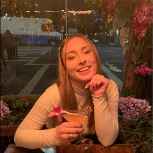 Meet your Posher, Carly